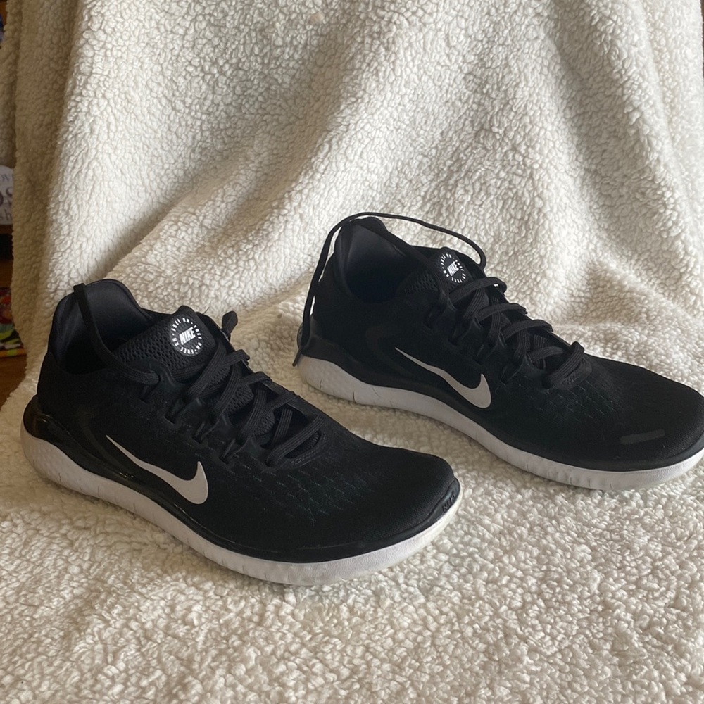 NIKE FREE RN Running Shoes, Women’s size 8.5